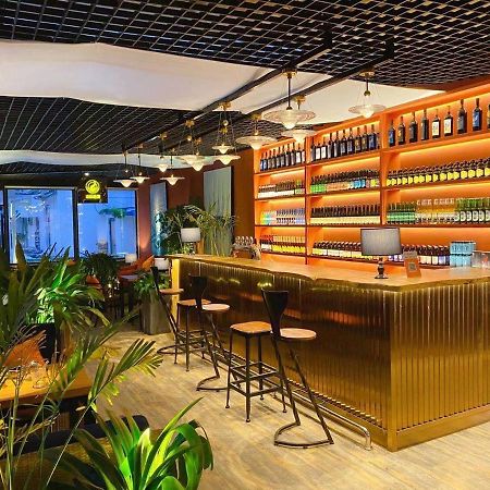 Lantian Garden Hostel Циндао Экстерьер фото