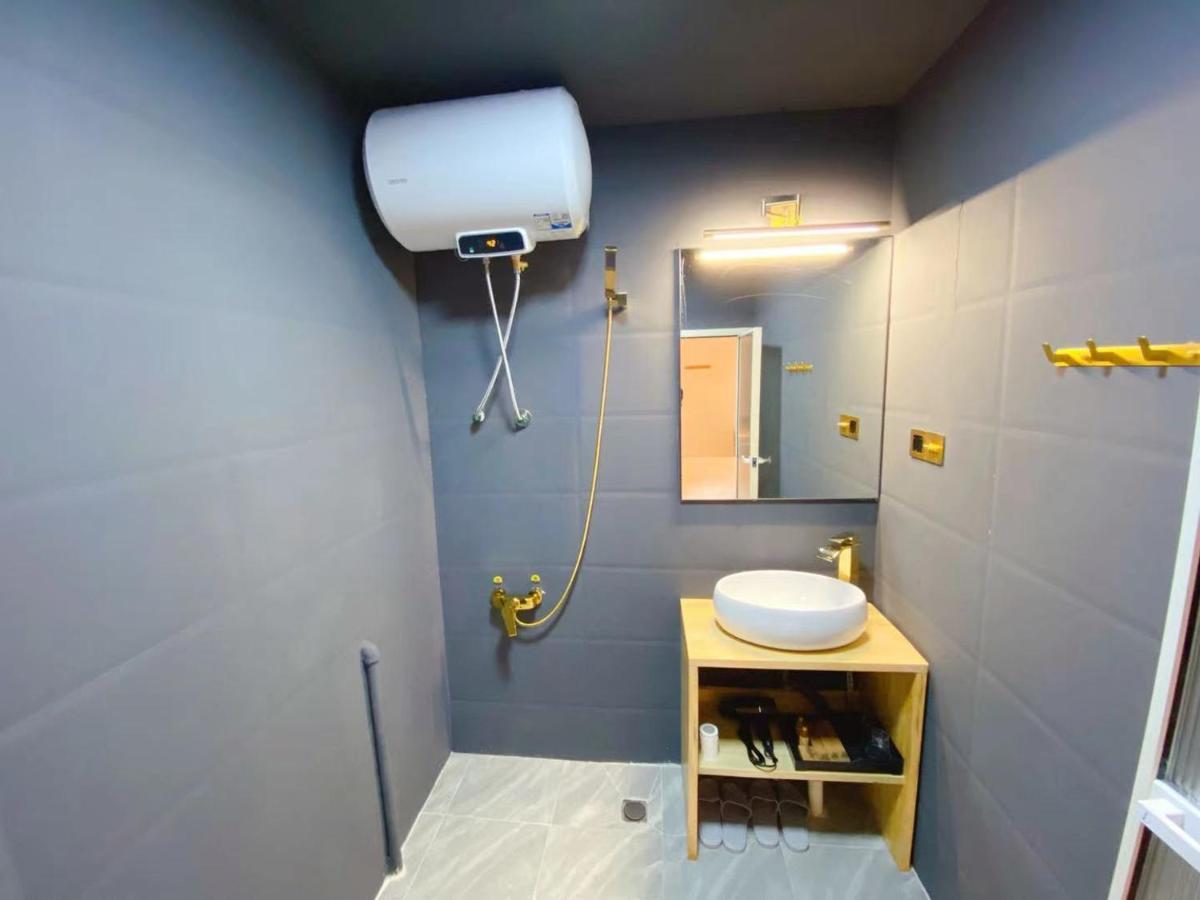 Lantian Garden Hostel Циндао Экстерьер фото