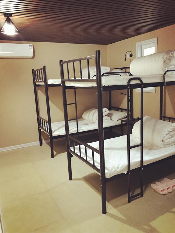 Lantian Garden Hostel Циндао Экстерьер фото